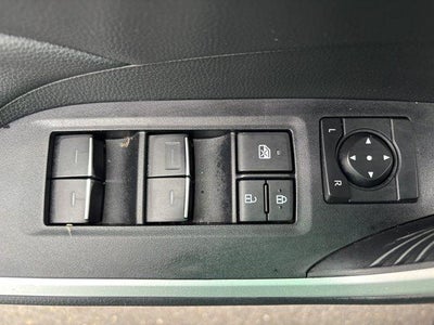 2025 Toyota RAV4 XLE AWD (Natl)