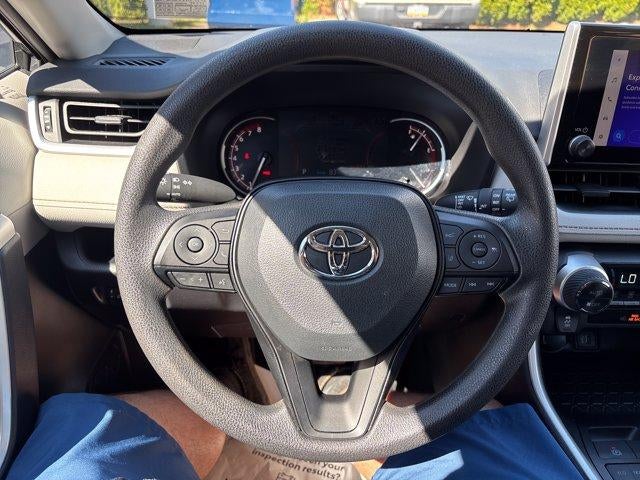 2025 Toyota RAV4 XLE AWD (Natl)