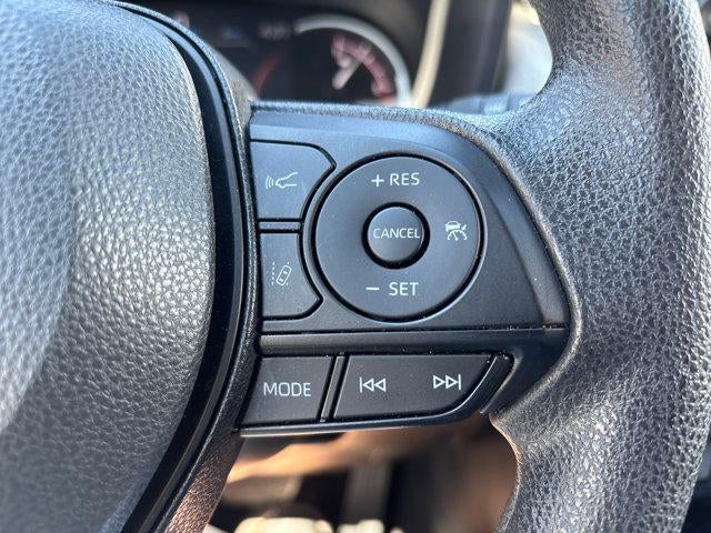 2025 Toyota RAV4 XLE AWD (Natl)