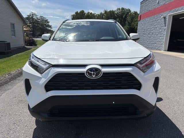 2025 Toyota RAV4 XLE AWD (Natl)