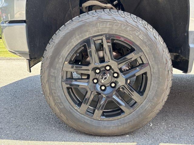 2023 Chevrolet Silverado 1500 Crew Cab Standard Box 4-Wheel Drive RST