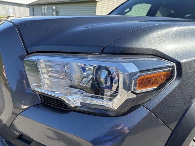 2020 Toyota Tacoma 4WD 4WD TRD Off Road Double Cab 5' Bed V6 AT (Natl)