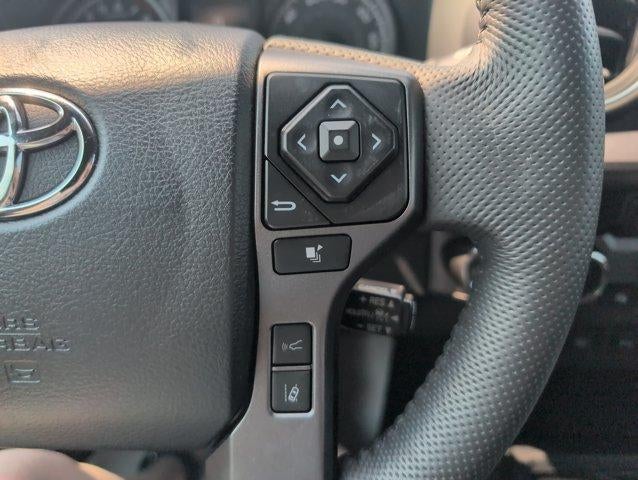 2023 Toyota Tacoma 4WD 4WD TRD Off Road Double Cab 5' Bed V6 AT (Natl)