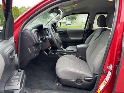 2023 Toyota Tacoma 4WD 4WD SR Double Cab 5' Bed V6 AT (GS)