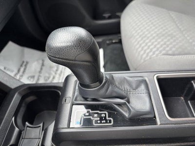 2023 Toyota Tacoma 4WD 4WD SR Double Cab 5' Bed V6 AT (GS)