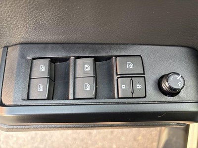 2023 Toyota Tacoma 4WD 4WD SR Double Cab 5' Bed V6 AT (GS)