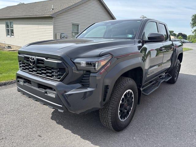 2025 Toyota Tacoma 4WD 4WD TRD Off Road Double Cab 5' Bed AT (Natl)