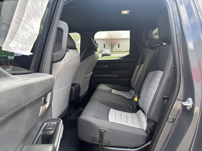 2025 Toyota Tacoma 4WD 4WD TRD Off Road Double Cab 5' Bed AT (Natl)