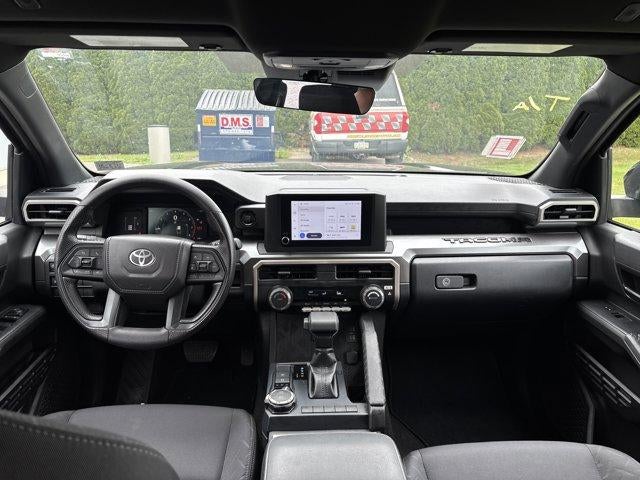 2025 Toyota Tacoma 4WD 4WD SR5 Double Cab 5' Bed AT (GS)