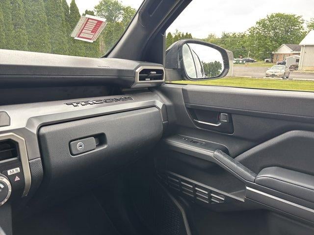 2025 Toyota Tacoma 4WD 4WD SR5 Double Cab 5' Bed AT (GS)