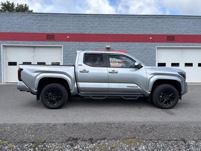 2024 Toyota Tacoma 4WD 4WD SR5 Double Cab 5' Bed AT (GS)