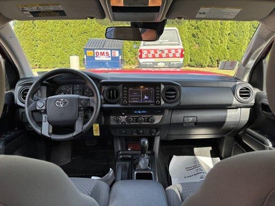 2023 Toyota Tacoma 4WD 4WD SR Double Cab 5' Bed V6 AT (GS)