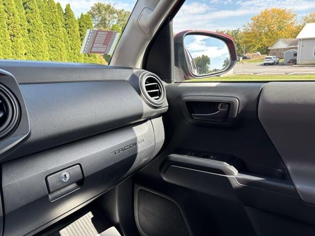 2023 Toyota Tacoma 4WD 4WD SR Double Cab 5' Bed V6 AT (GS)
