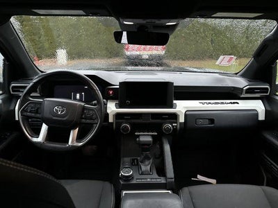 2024 Toyota Tacoma 4WD 4WD SR5 Double Cab 5' Bed AT (GS)