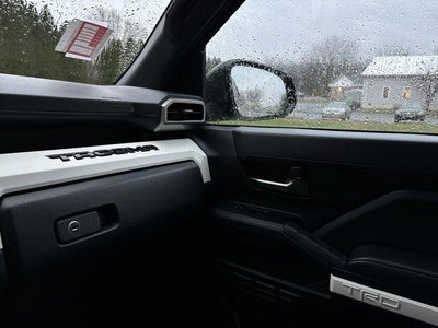 2024 Toyota Tacoma 4WD 4WD SR5 Double Cab 5' Bed AT (GS)