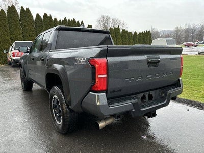 2024 Toyota Tacoma 4WD 4WD SR5 Double Cab 5' Bed AT (GS)