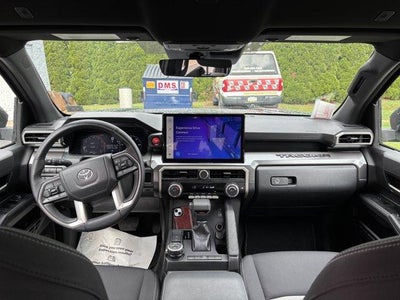 2025 Toyota Tacoma 4WD 4WD TRD Off Road Double Cab 5' Bed AT (Natl)