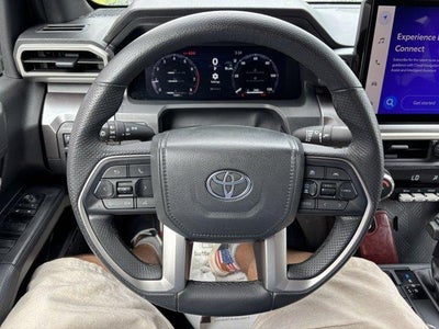 2025 Toyota Tacoma 4WD 4WD TRD Off Road Double Cab 5' Bed AT (Natl)