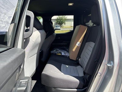 2026 Toyota Tacoma 4WD 4WD TRD Off Road Hybrid Double Cab 5' Bed AT (Natl)