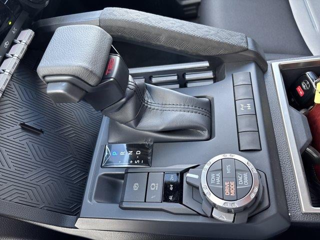 2026 Toyota Tacoma 4WD 4WD TRD Off Road Hybrid Double Cab 5' Bed AT (Natl)