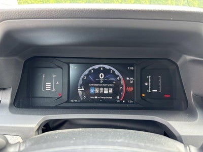 2025 Toyota Tacoma 4WD 4WD SR Double Cab 5' Bed AT (GS)