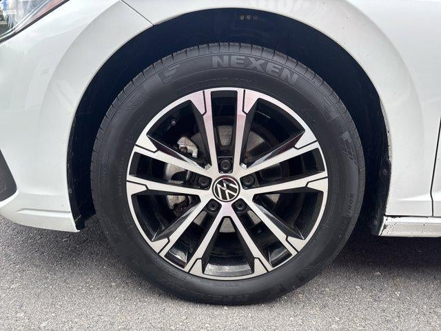 2025 Volkswagen Jetta Sport Auto