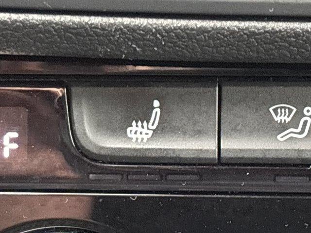 2024 Volkswagen Jetta SE Auto