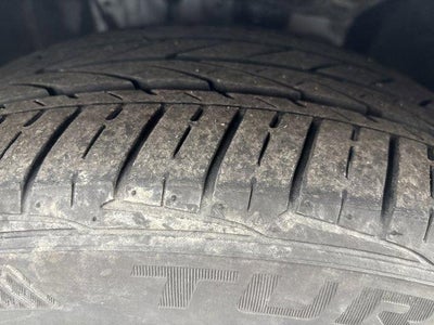 2025 Toyota Camry LE (SE)