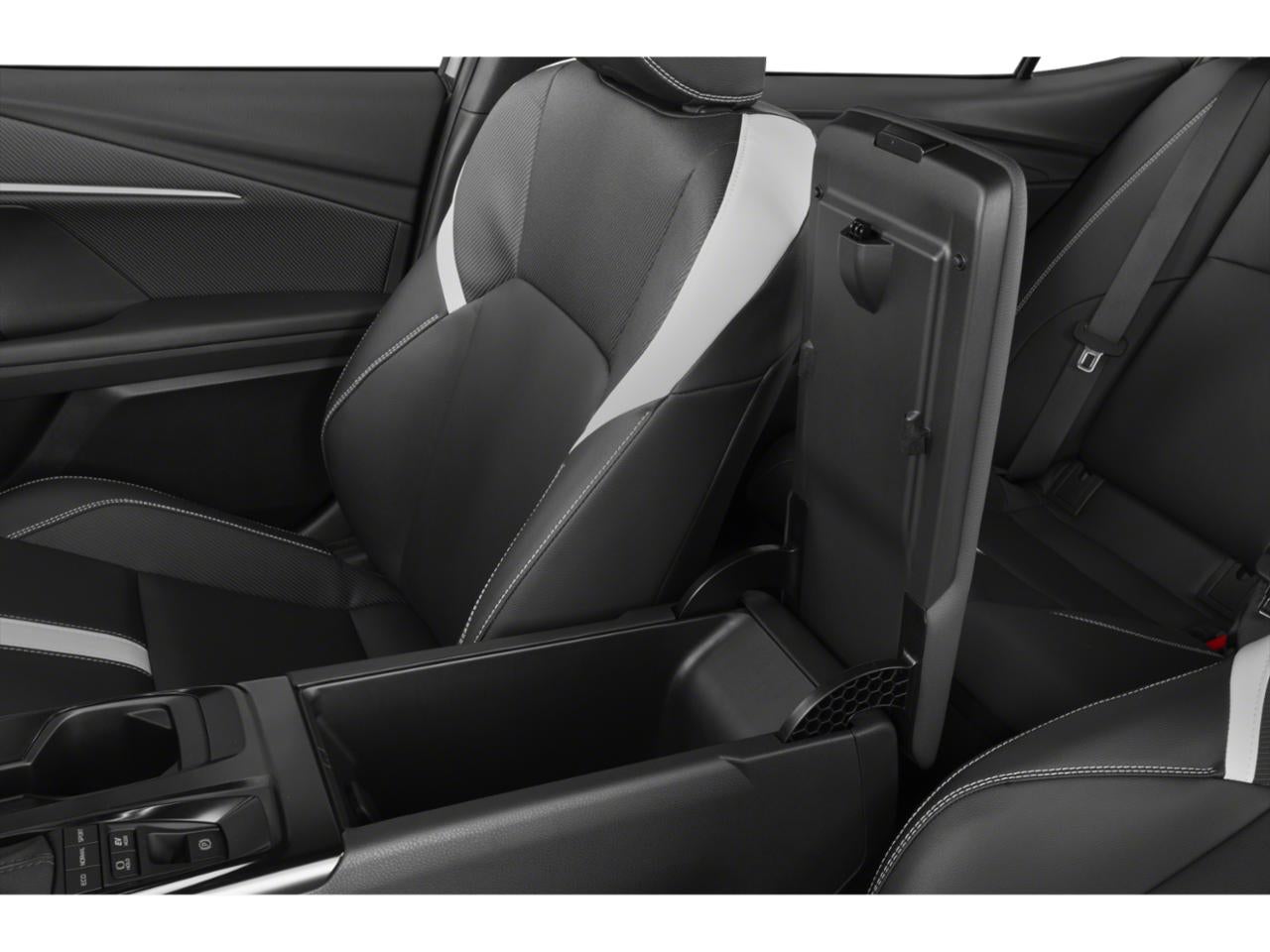 2025 Toyota Camry LE (SE)