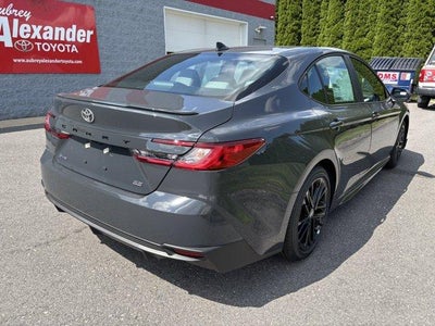 2026 Toyota Camry SE (SE)