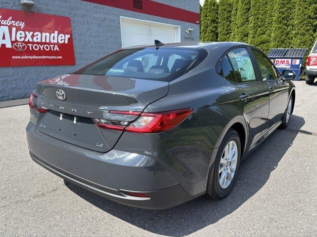 2026 Toyota Camry LE (SE)
