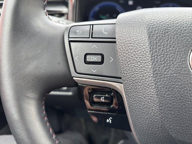 2025 Toyota Camry XSE AWD (Natl)