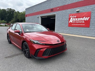 2026 Toyota Camry SE AWD (Natl)