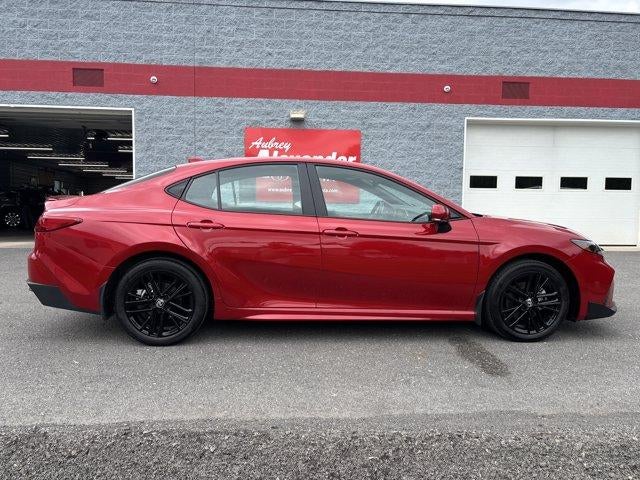 2026 Toyota Camry SE AWD (Natl)