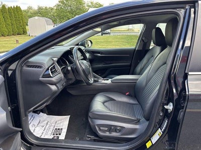 2024 Toyota Camry SE Auto (SE)