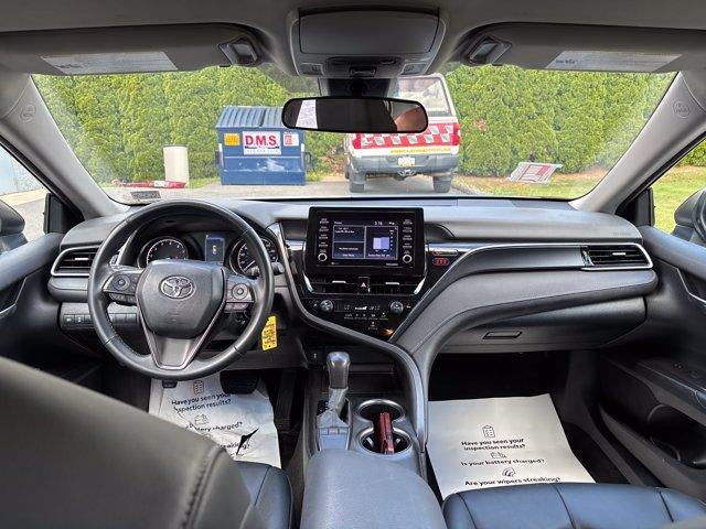 2024 Toyota Camry SE Auto (SE)