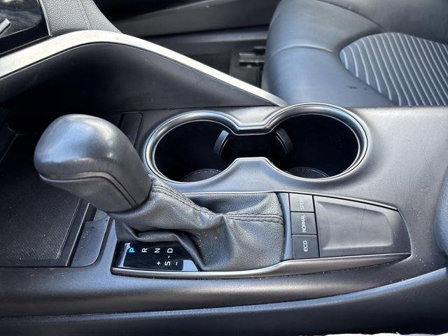 2024 Toyota Camry SE Auto (SE)