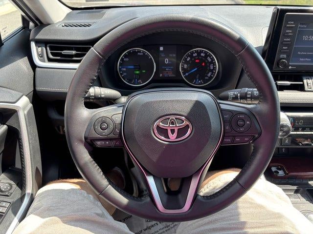 2022 Toyota RAV4 Hybrid XLE Premium AWD (Natl)