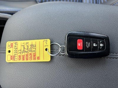 2022 Toyota RAV4 Hybrid XSE AWD (Natl)