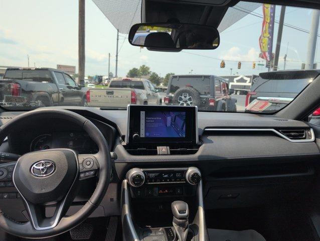 2023 Toyota RAV4 Hybrid SE AWD (Natl)