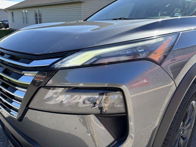 2025 Nissan Rogue AWD SV