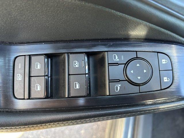 2025 Nissan Rogue AWD SV