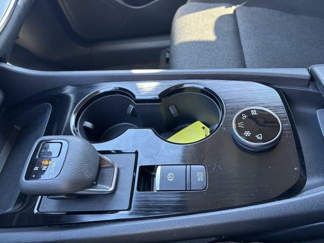 2025 Nissan Rogue AWD SV