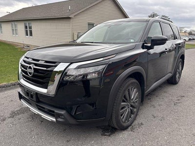 2025 Nissan Pathfinder SL 4WD