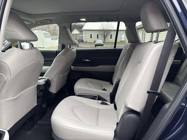 2024 Toyota Grand Highlander Limited AWD (Natl)