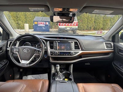 2019 Toyota Highlander Hybrid Limited V6 AWD (Natl)