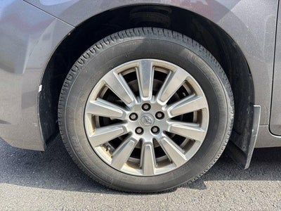 2017 Toyota Sienna XLE AWD 7-Passenger (Natl)