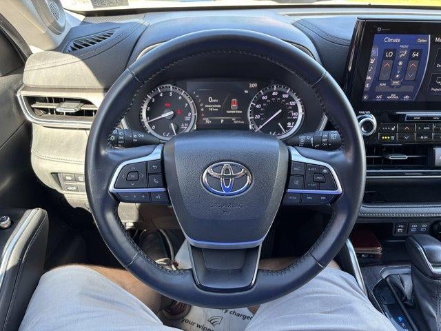 2022 Toyota Highlander Limited AWD (Natl)