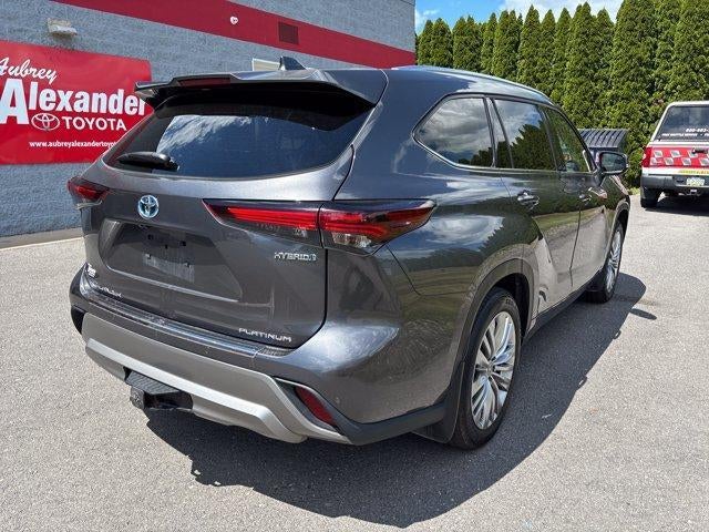 2024 Toyota Highlander Hybrid Platinum AWD (Natl)