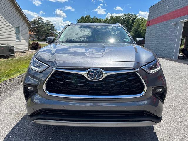 2024 Toyota Highlander Hybrid Platinum AWD (Natl)